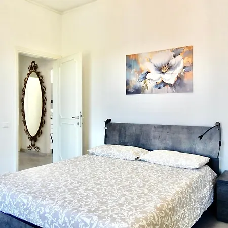 Abate 2nd Floor * Lido di Camaiore